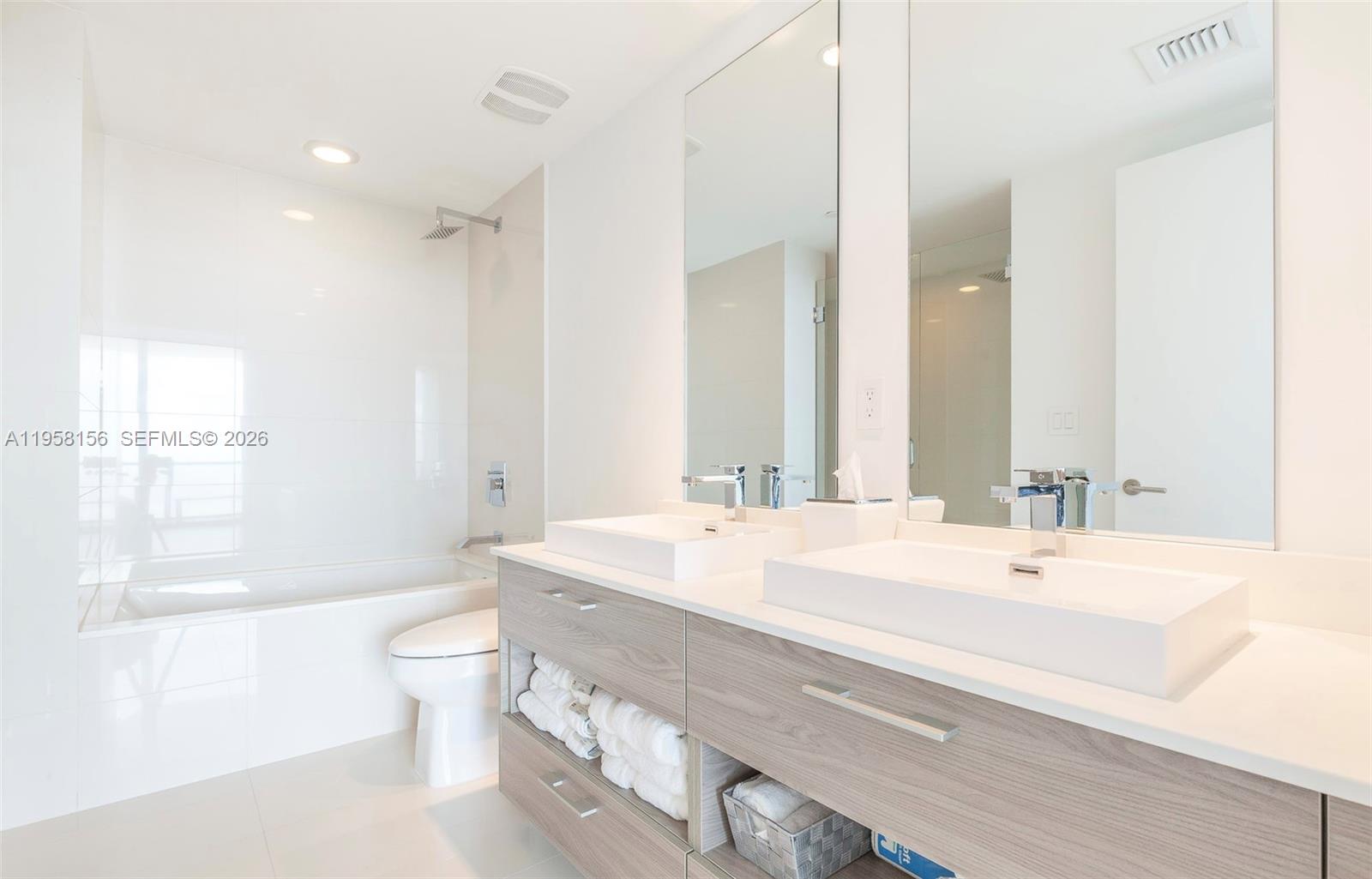 1300 S Miami Ave #4505, Miami FL 33130