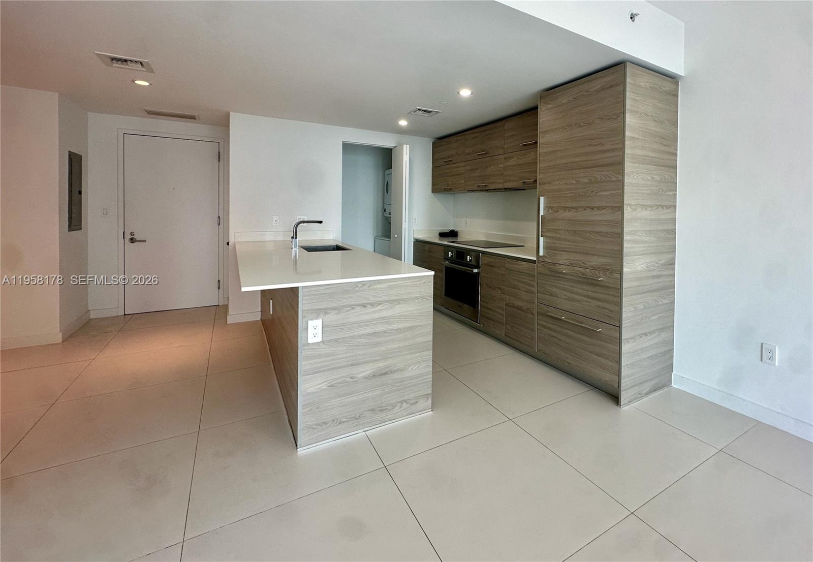1300 S Miami Ave #1204, Miami FL 33130