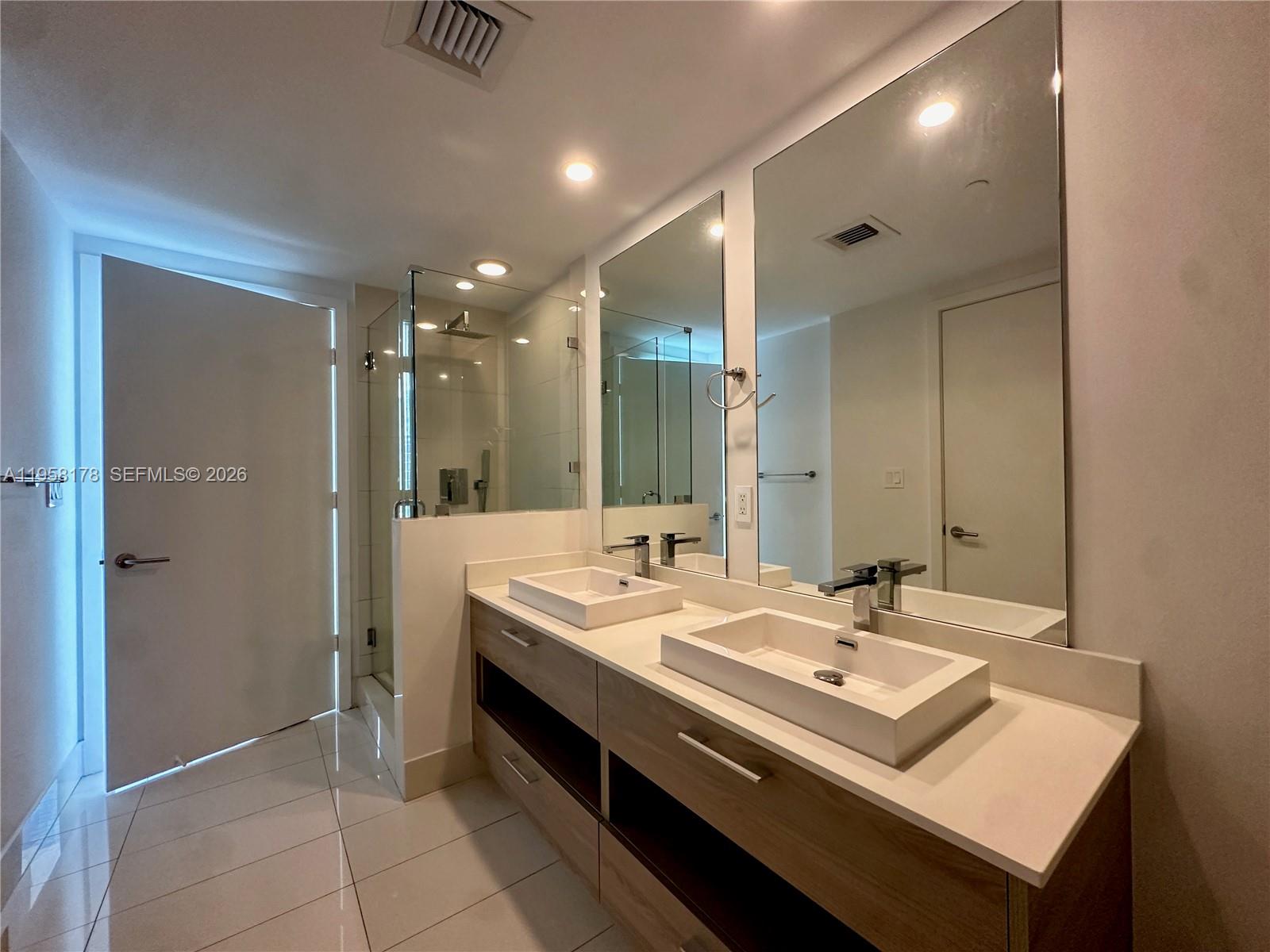 1300 S Miami Ave #1204, Miami FL 33130