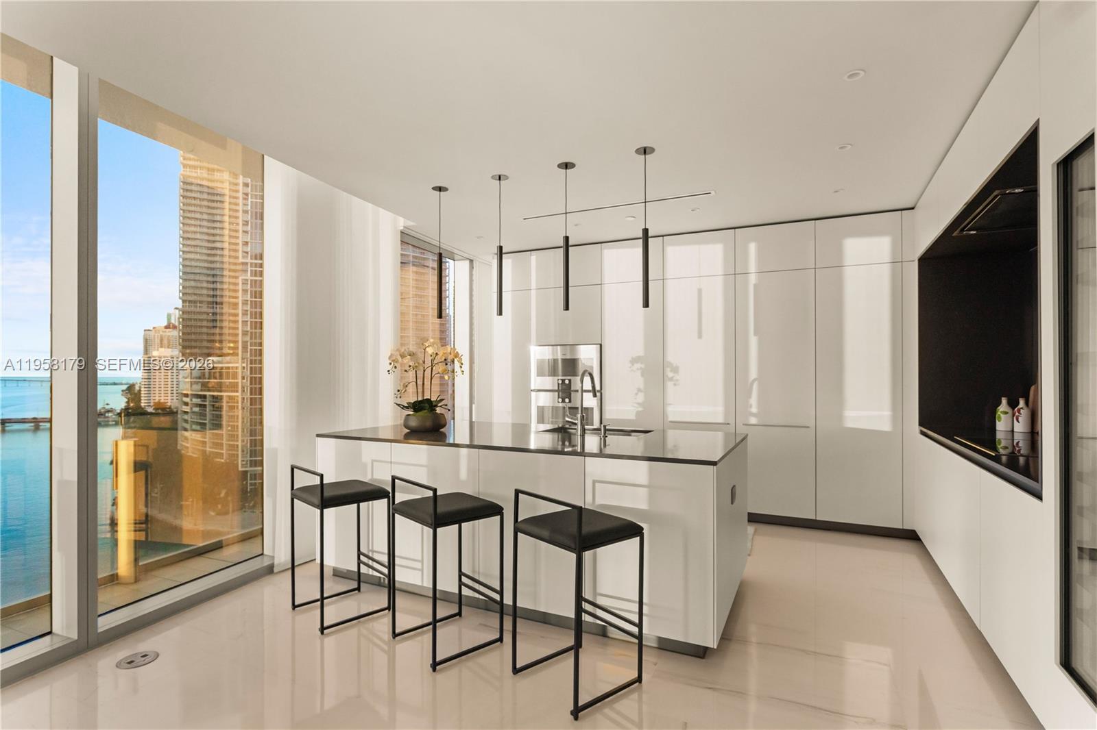 300 Biscayne Boulevard Way #1101 E, Miami FL 33131