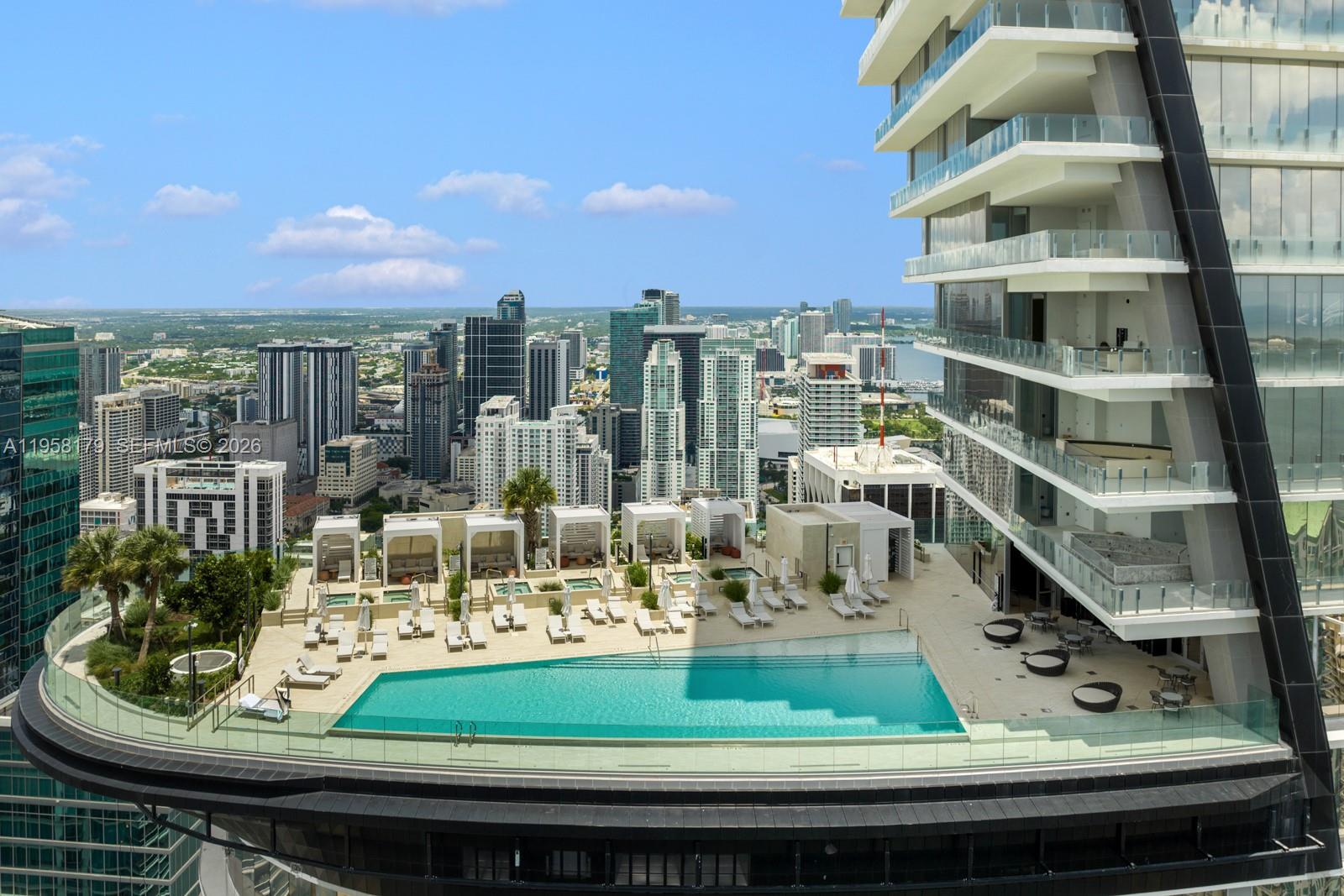 300 Biscayne Boulevard Way #1101 E, Miami FL 33131