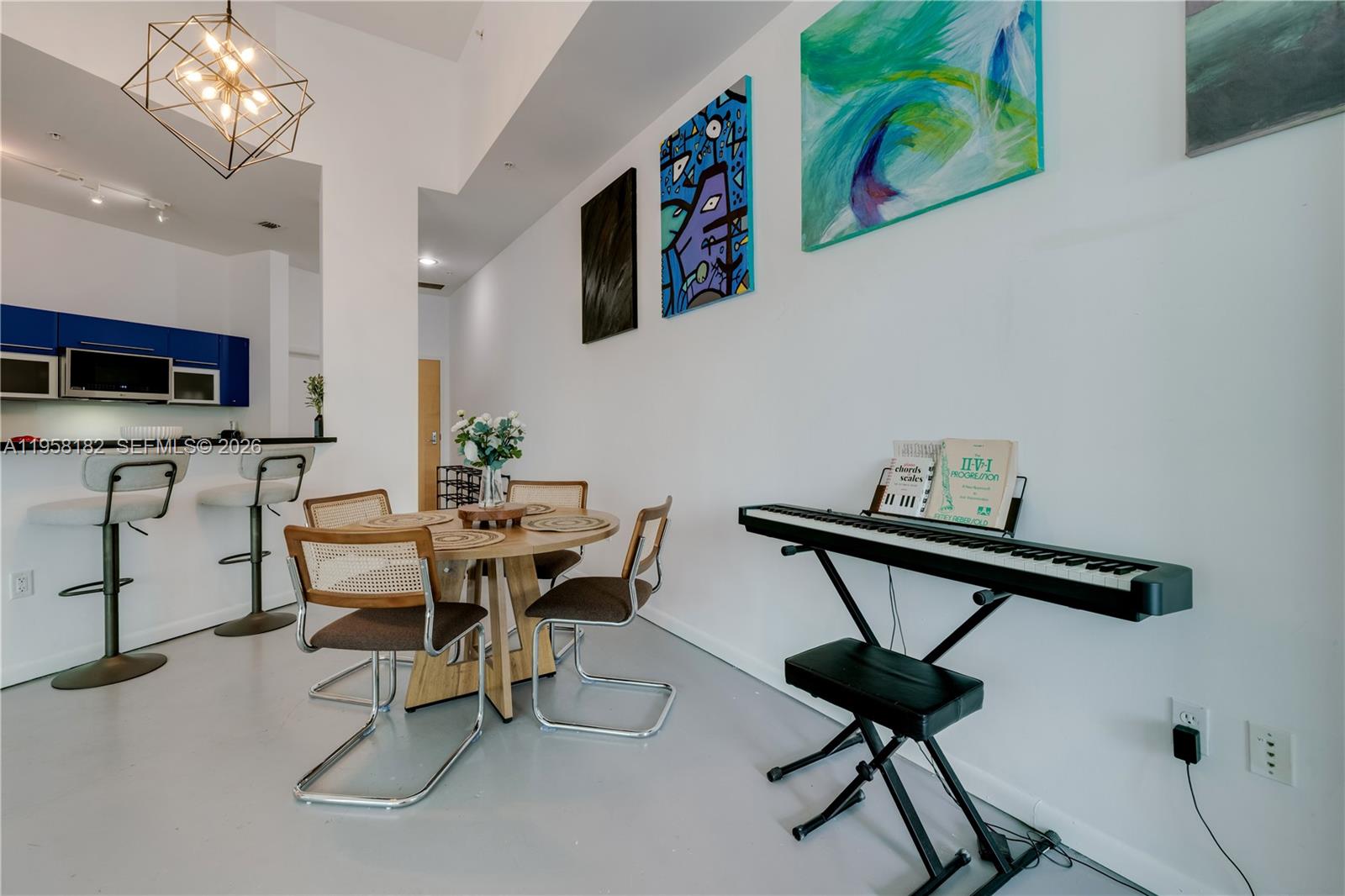 253 NE 2nd St #228, Miami FL 33132