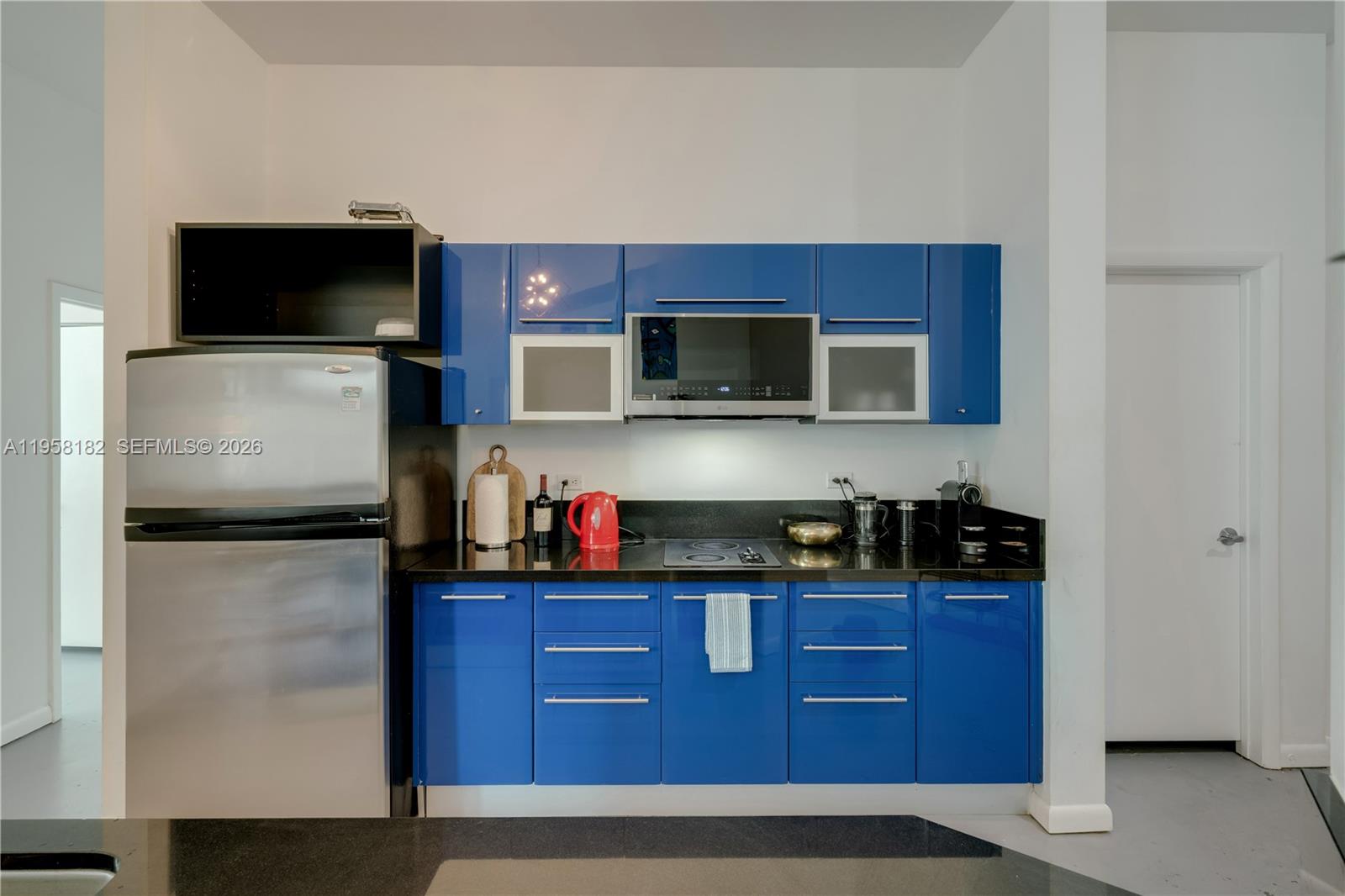 253 NE 2nd St #228, Miami FL 33132