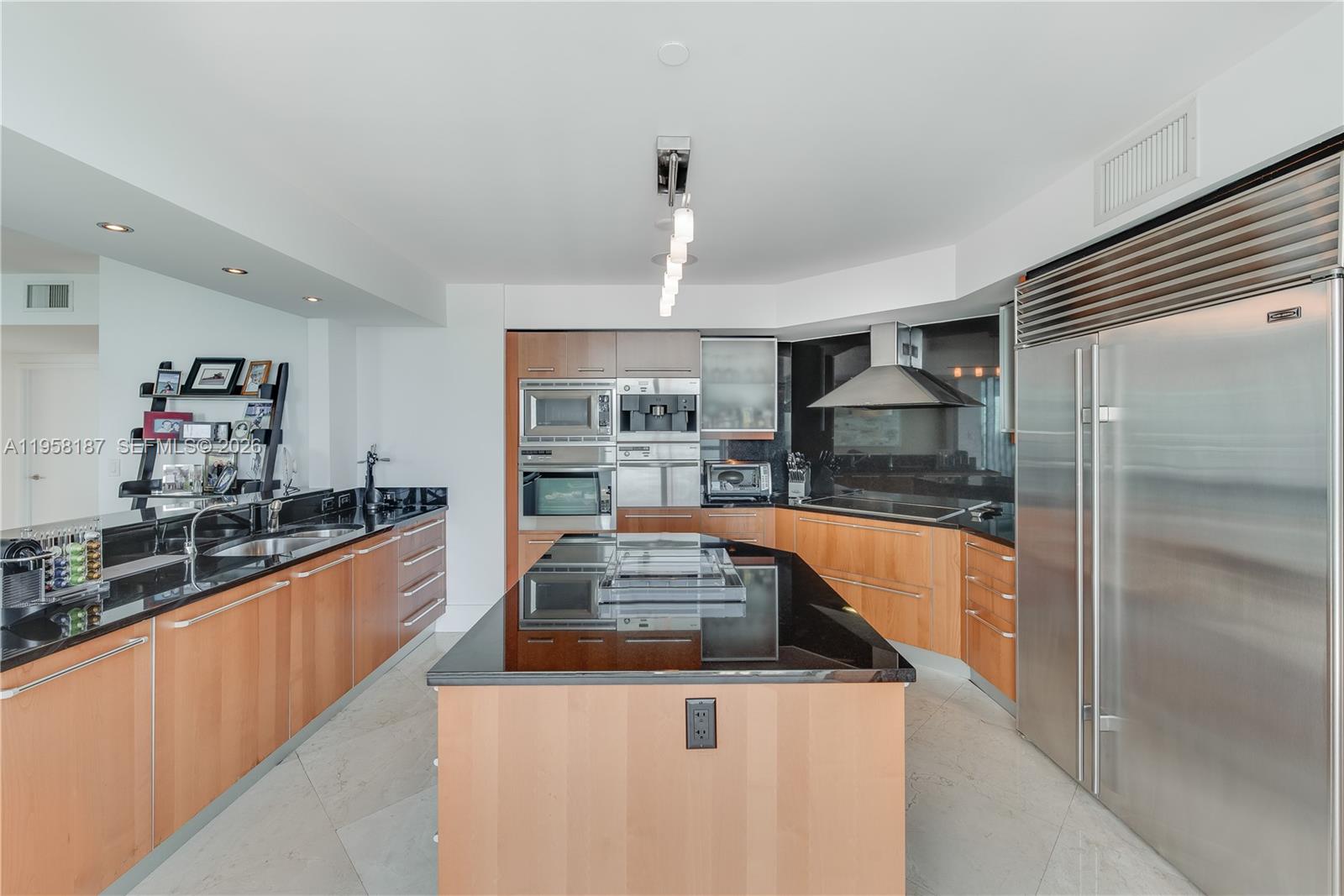 1331 Brickell Bay Dr #3311, Miami FL 33131