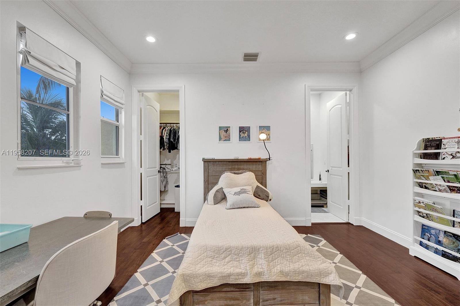 17529 Middlebrook Way, Boca Raton FL 33496