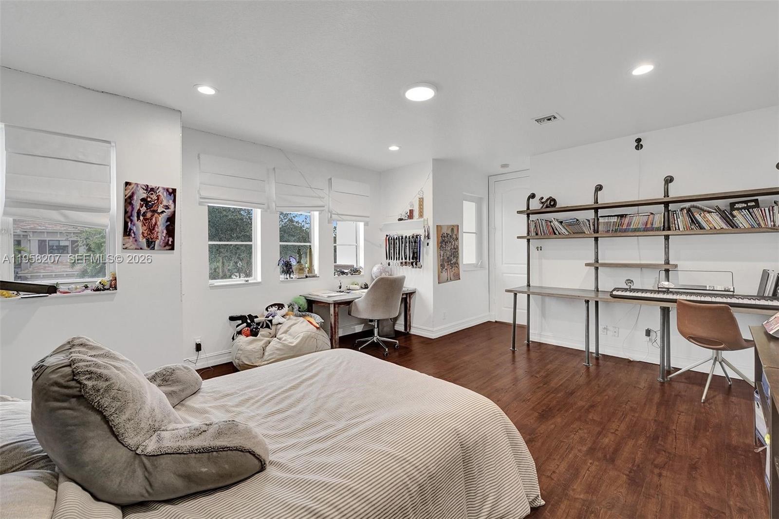 17529 Middlebrook Way, Boca Raton FL 33496