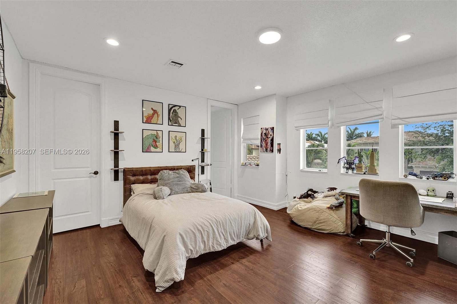 17529 Middlebrook Way, Boca Raton FL 33496