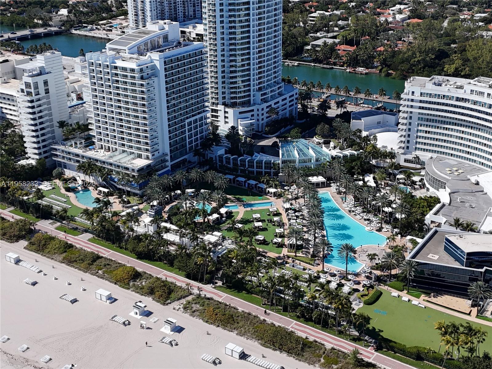 4391 Collins Ave #1703, Miami Beach FL 33140
