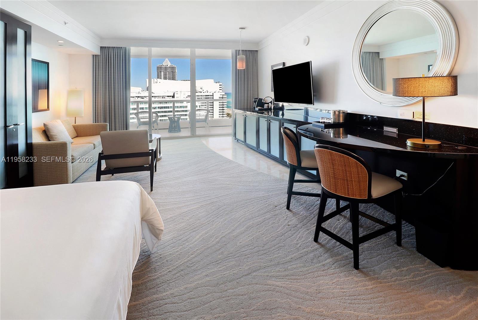 4391 Collins Ave #1703, Miami Beach FL 33140
