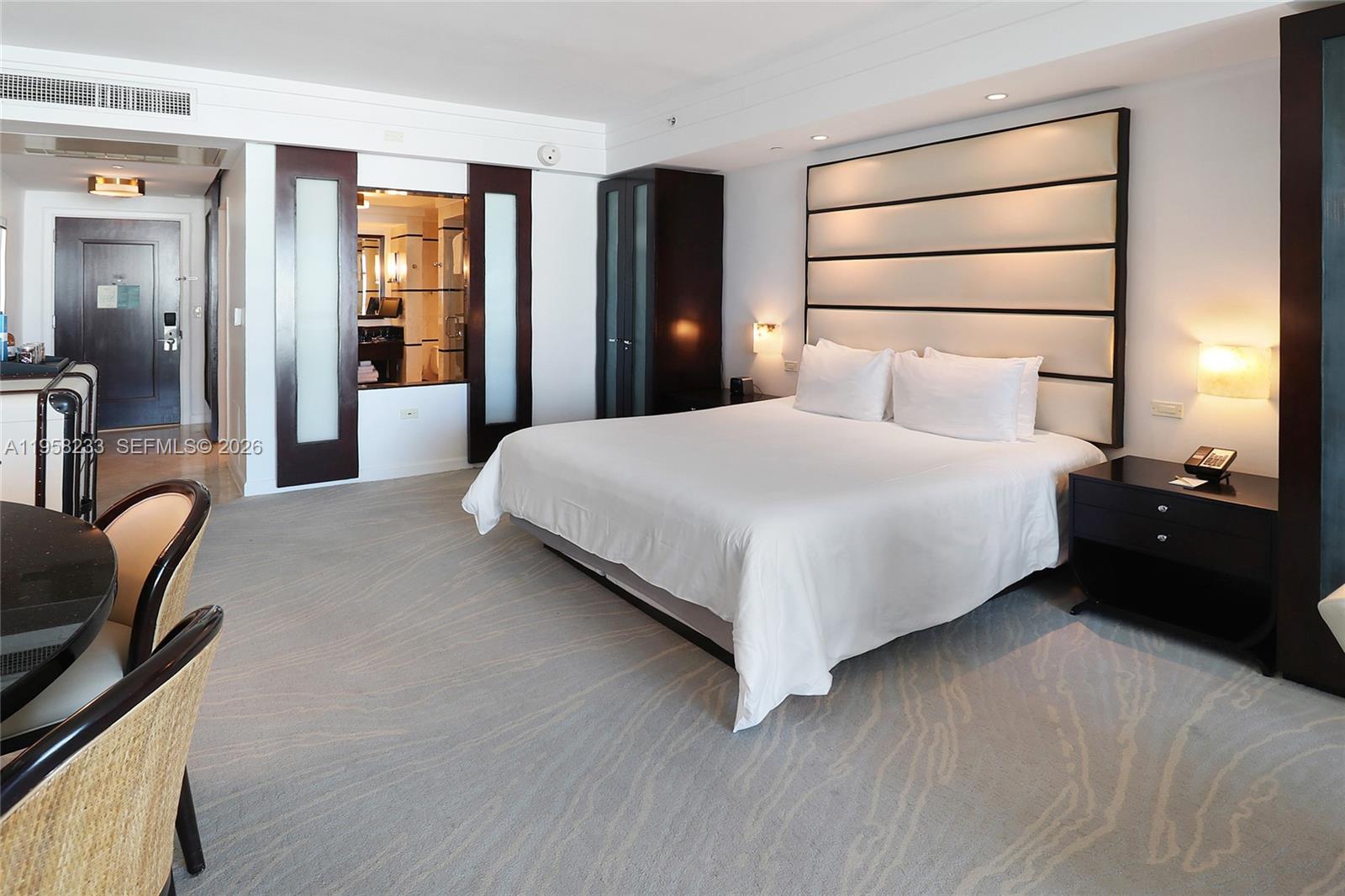 4391 Collins Ave #1703, Miami Beach FL 33140