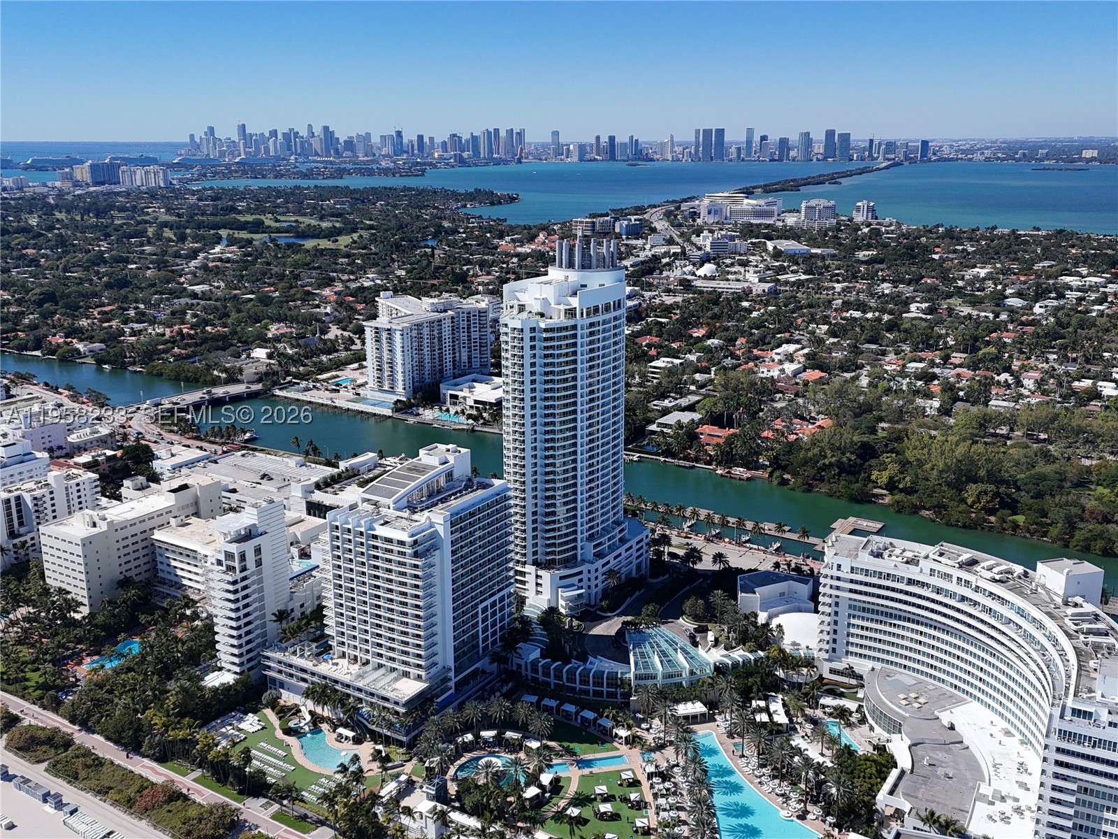 4391 Collins Ave #1703, Miami Beach FL 33140