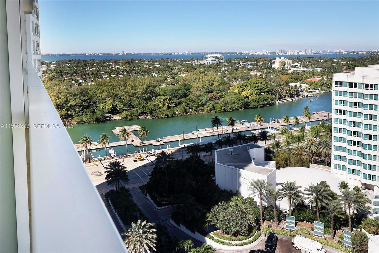 4391 Collins Ave #1703, Miami Beach FL 33140