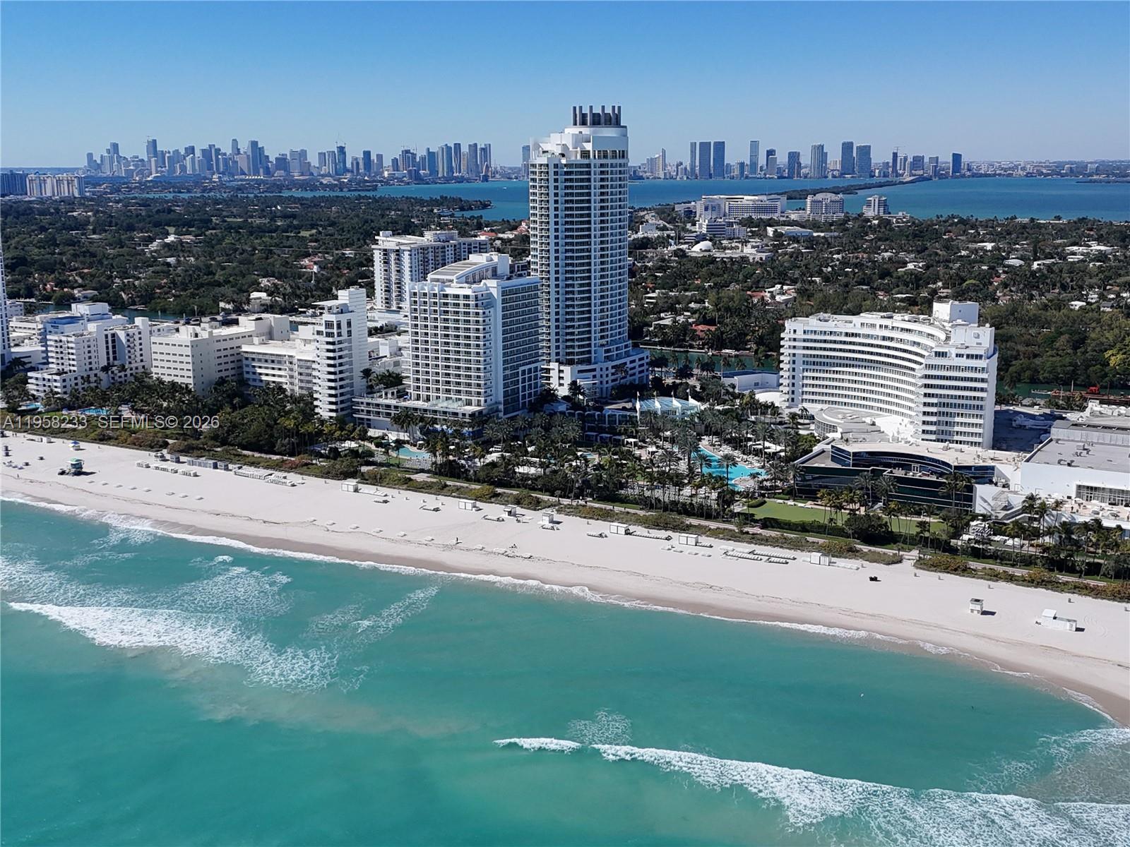 4391 Collins Ave #1703, Miami Beach FL 33140