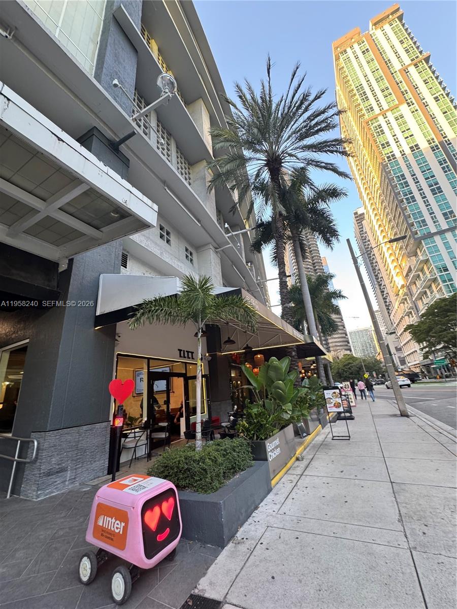 1250 S Miami Ave #1313, Miami FL 33130