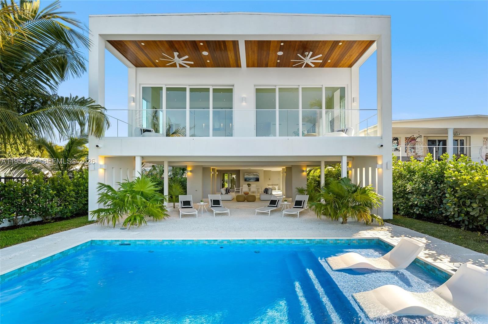 1161 Stillwater Dr, Miami Beach FL 33141