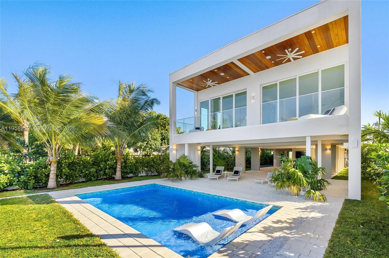 1161 Stillwater Dr, Miami Beach FL 33141