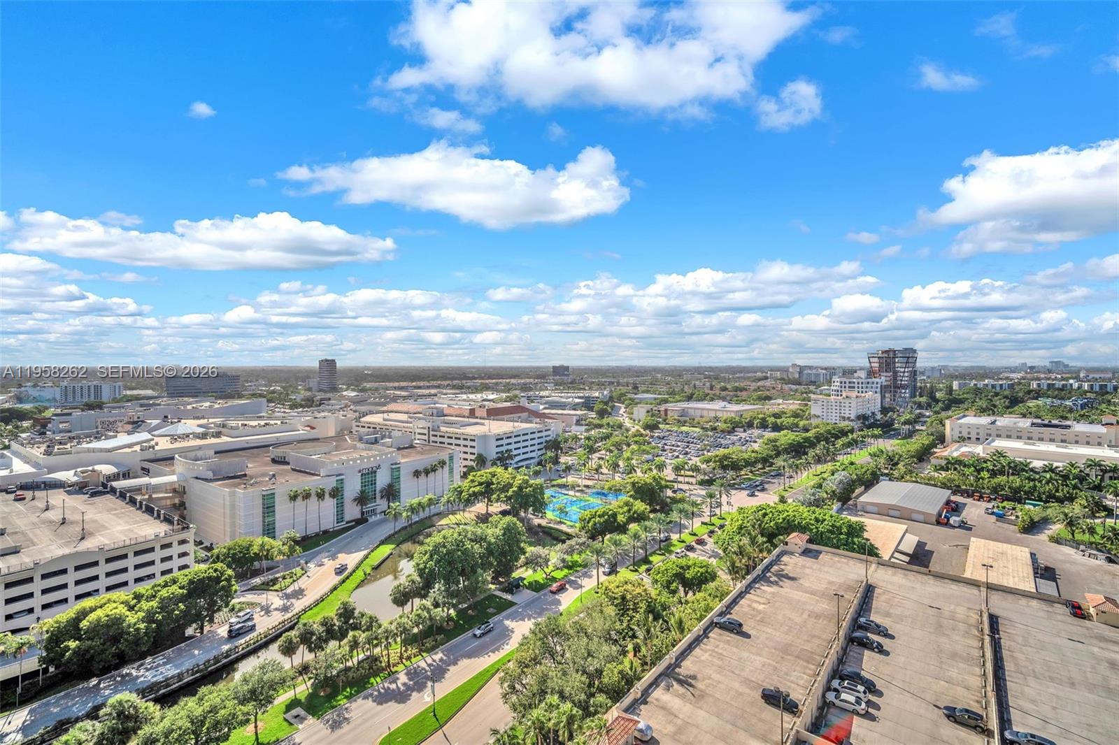 19501 W Country Club Dr #2011, Aventura FL 33180