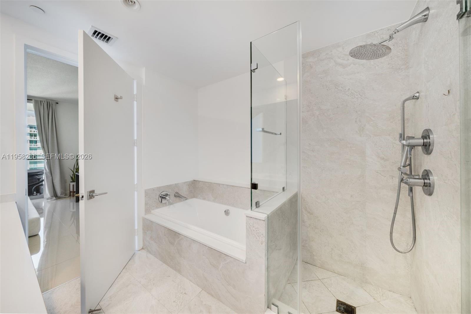 488 NE 18th St #4805, Miami FL 33132