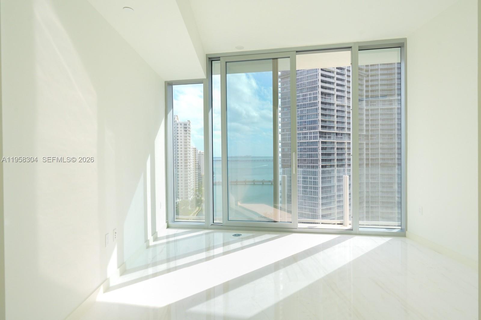 300 Biscayne Boulevard Way #1806W, Miami FL 33131