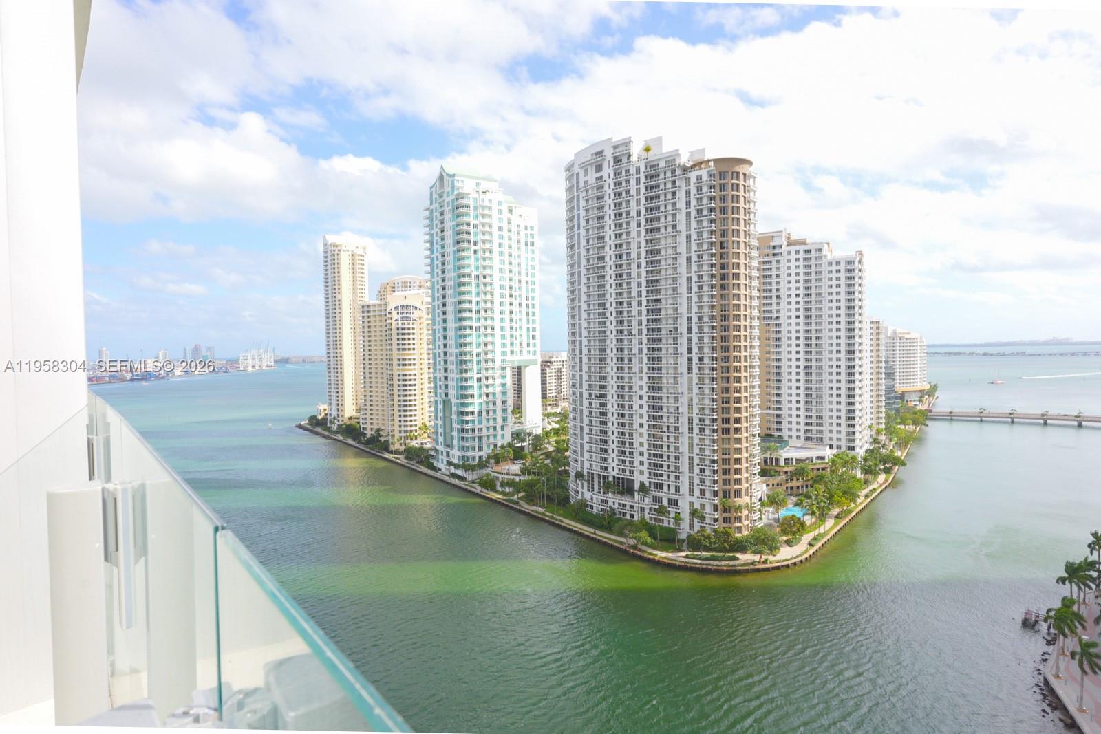 300 Biscayne Boulevard Way #1806W, Miami FL 33131