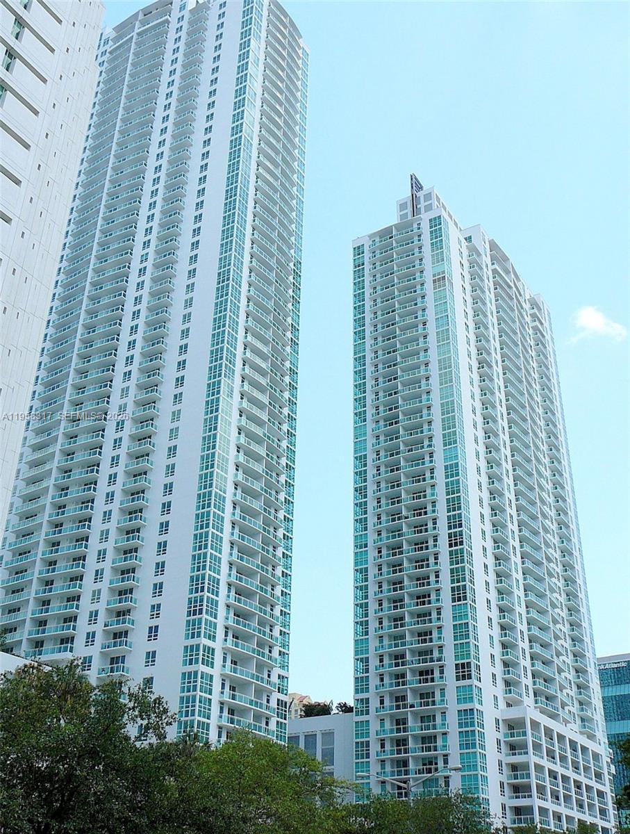 951 Brickell Ave #3509, Miami FL 33131