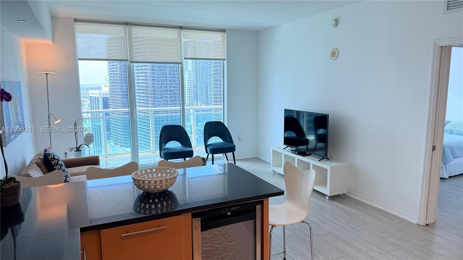 951 Brickell Ave #3509, Miami FL 33131