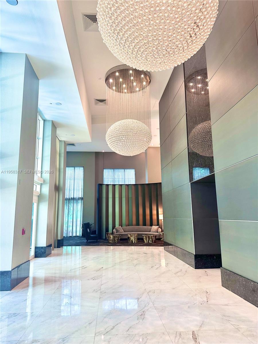 951 Brickell Ave #3509, Miami FL 33131