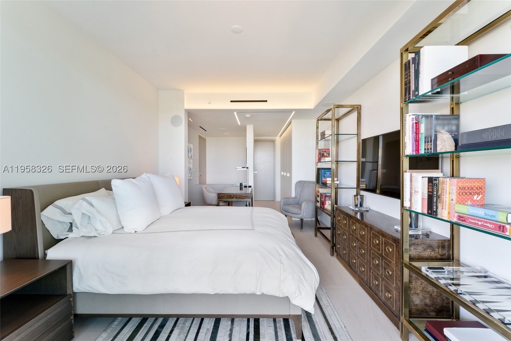 350 Ocean Dr #701N, Key Biscayne FL 33149