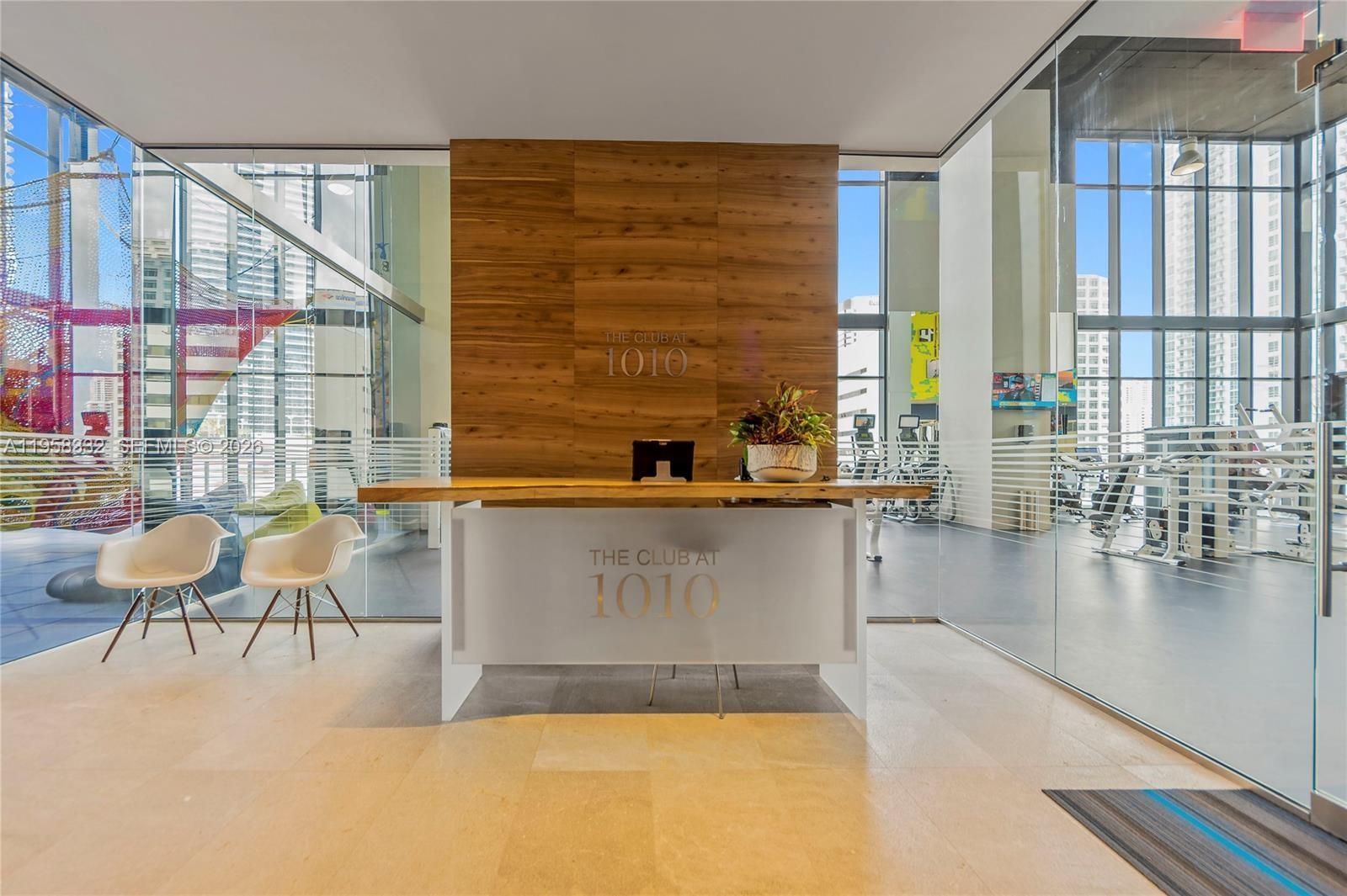 1010 Brickell Ave #4709, Miami FL 33131