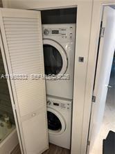 1010 Brickell Ave #4709, Miami FL 33131