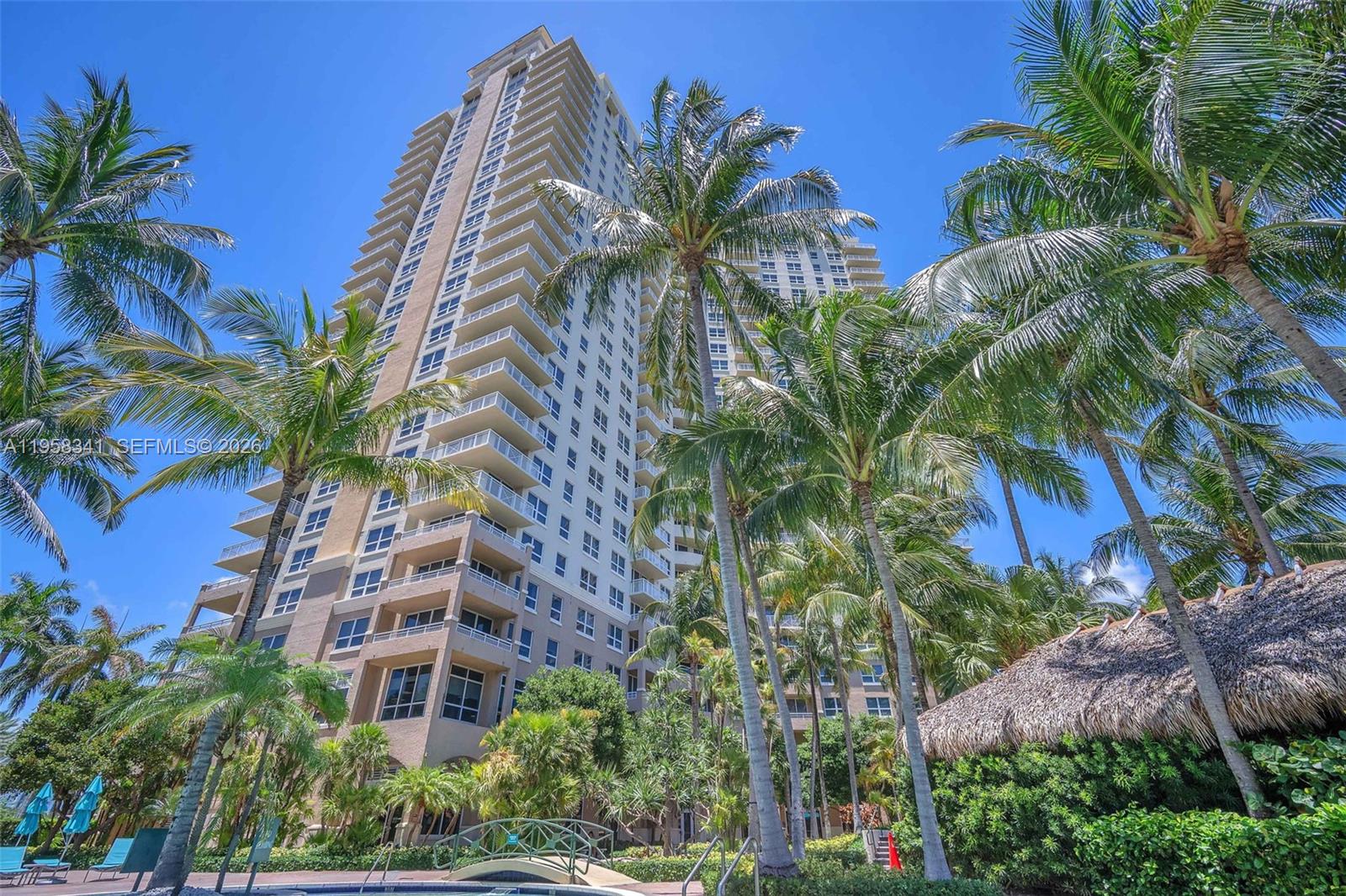 19501 W Country Club Dr #2011, Aventura FL 33180