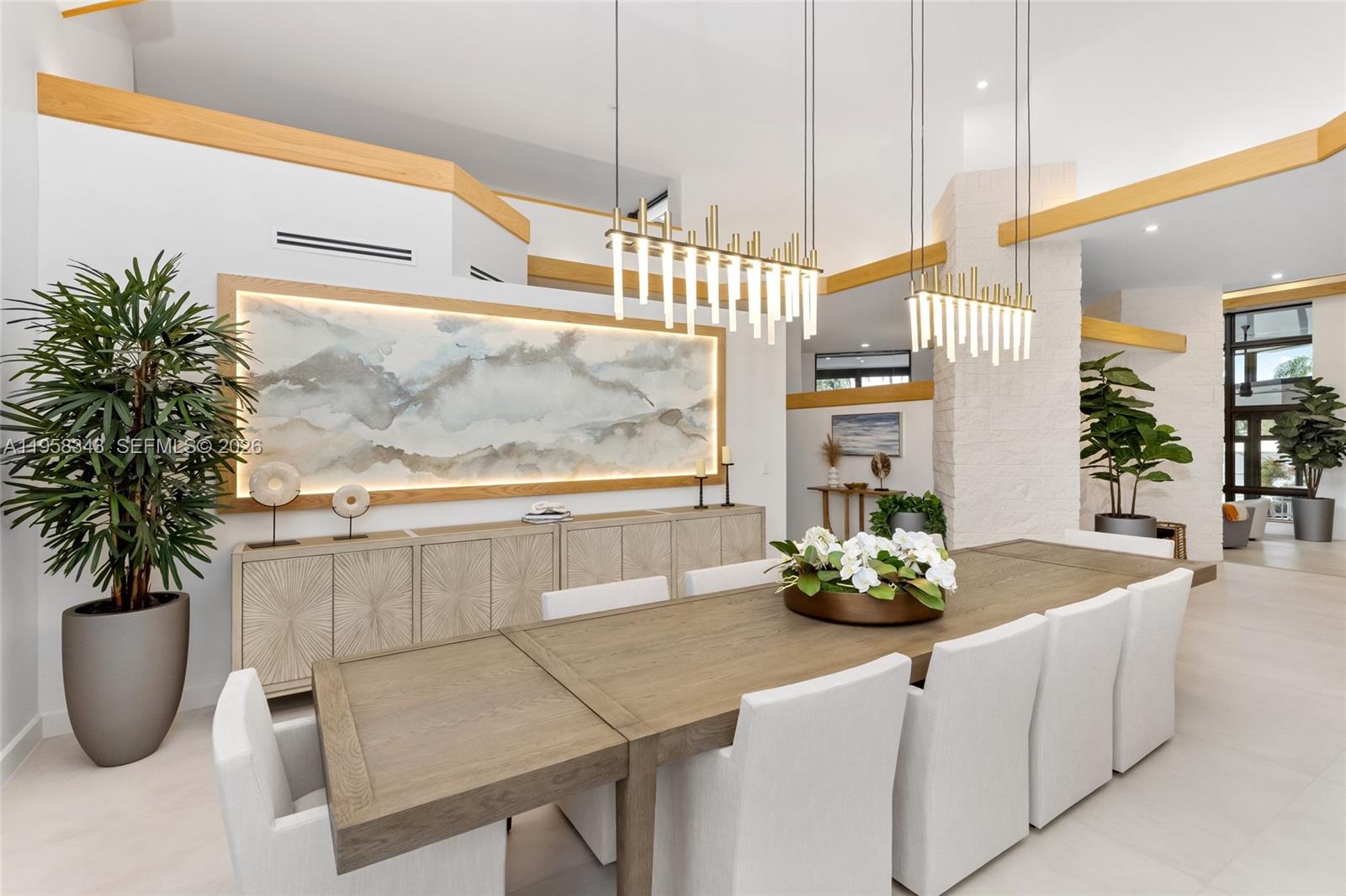 2965 Surrey Ln, Weston FL 33331