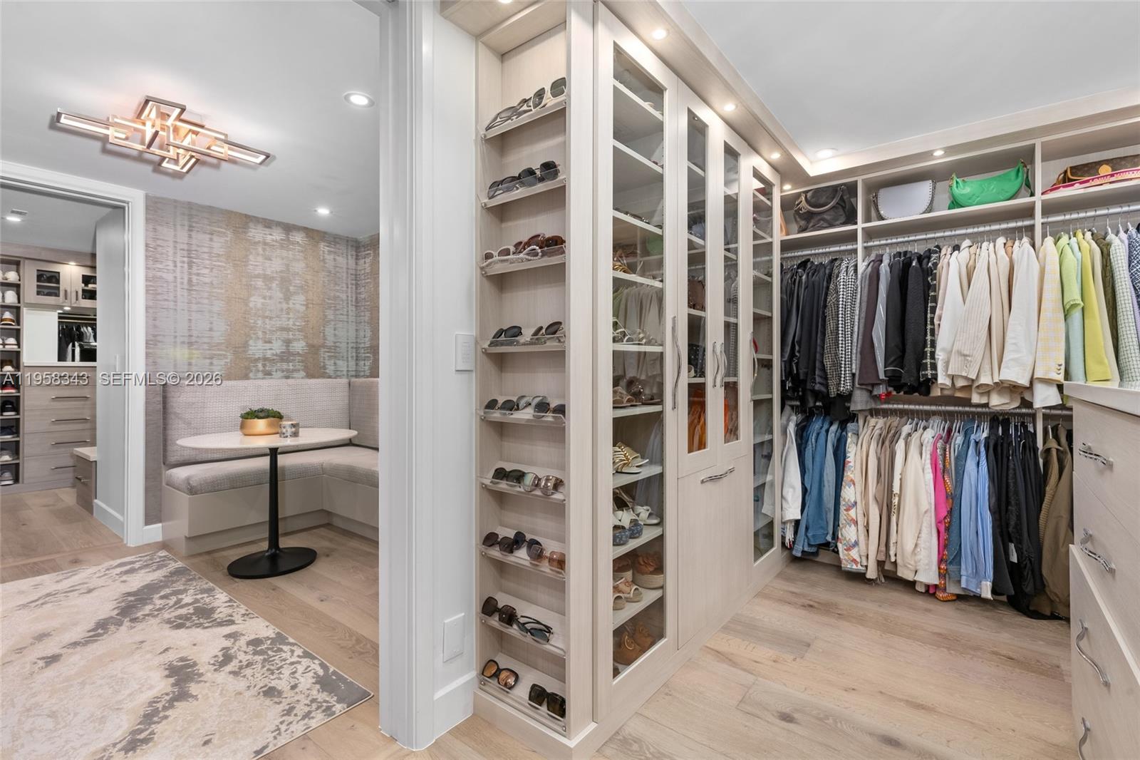 2965 Surrey Ln, Weston FL 33331