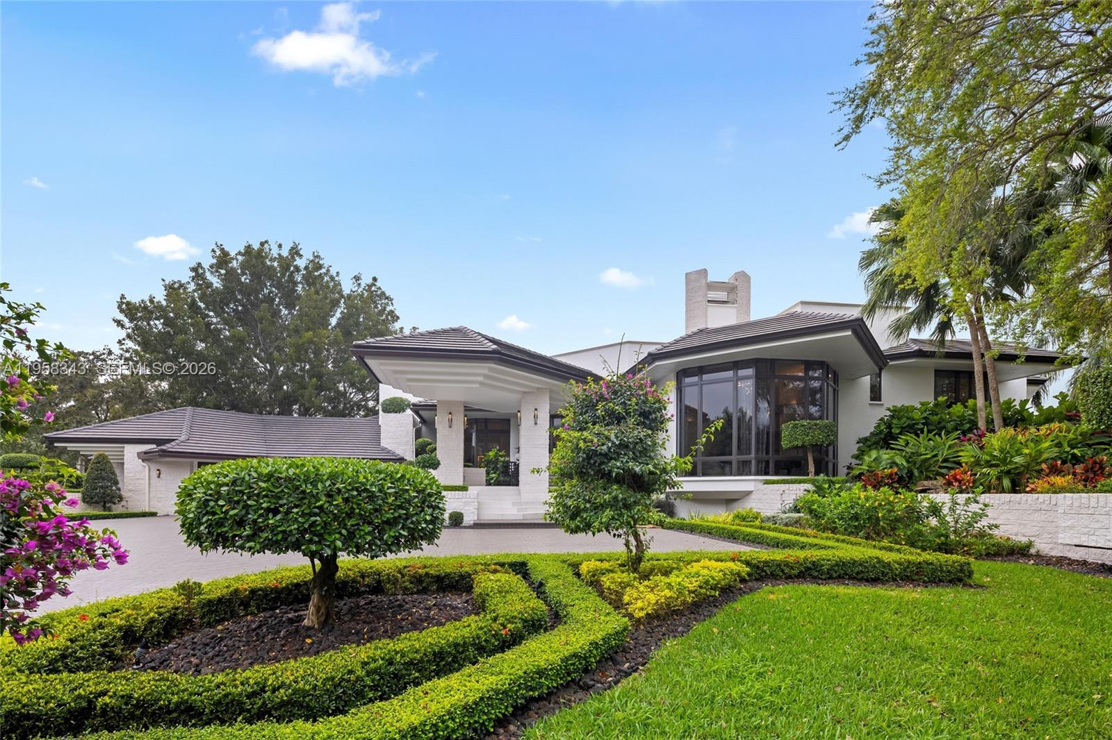 2965 Surrey Ln, Weston FL 33331