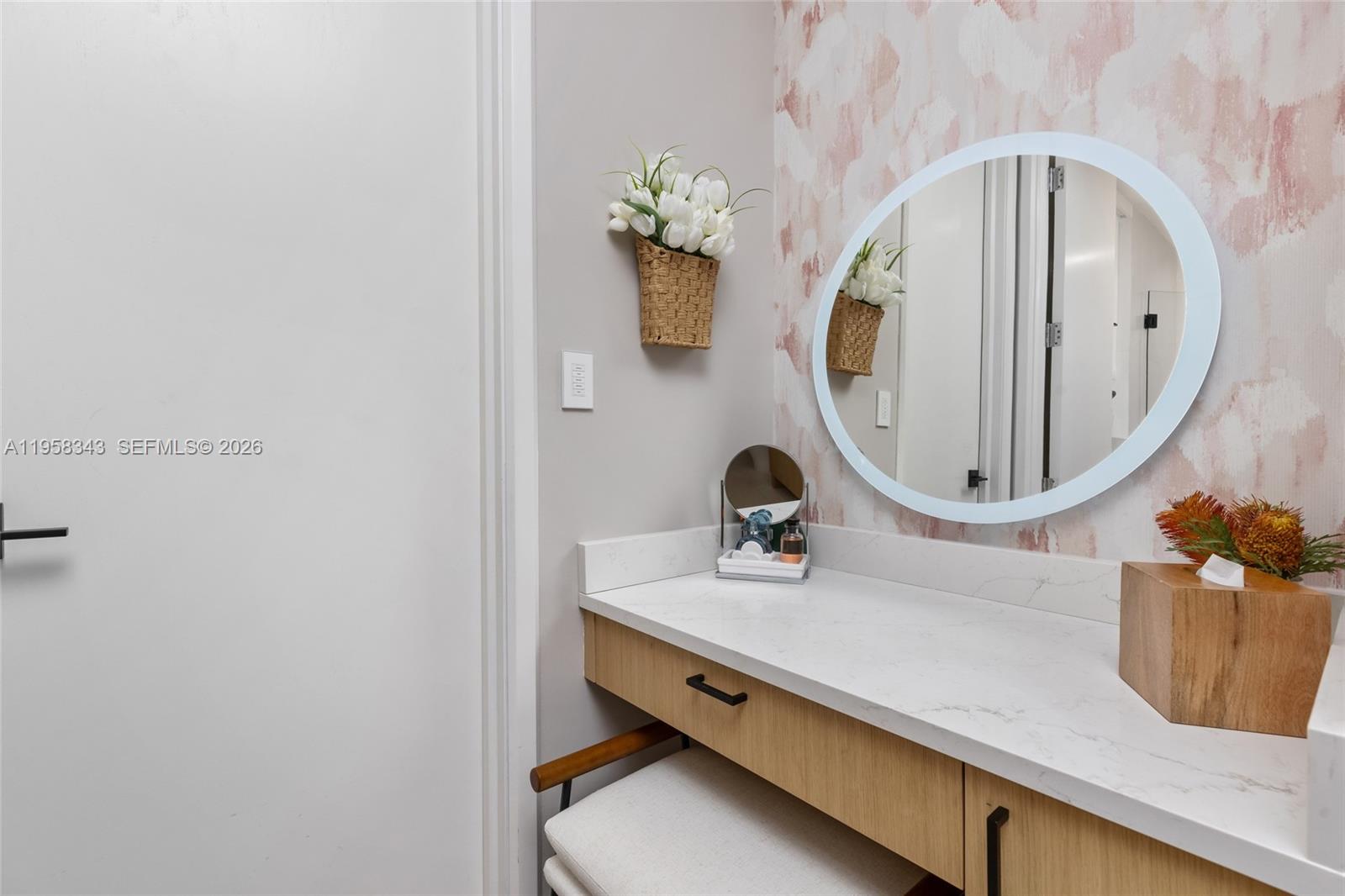 2965 Surrey Ln, Weston FL 33331