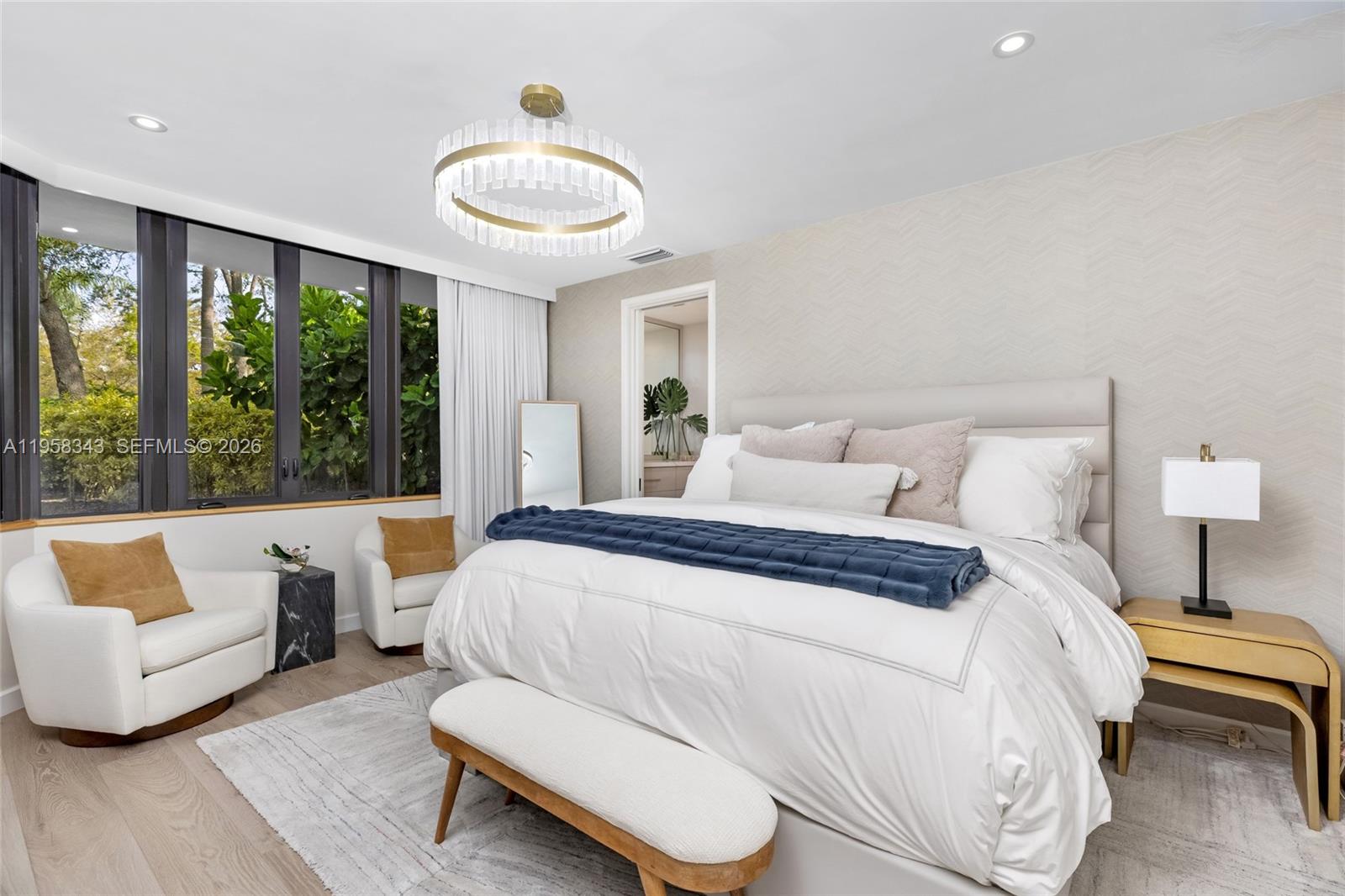 2965 Surrey Ln, Weston FL 33331