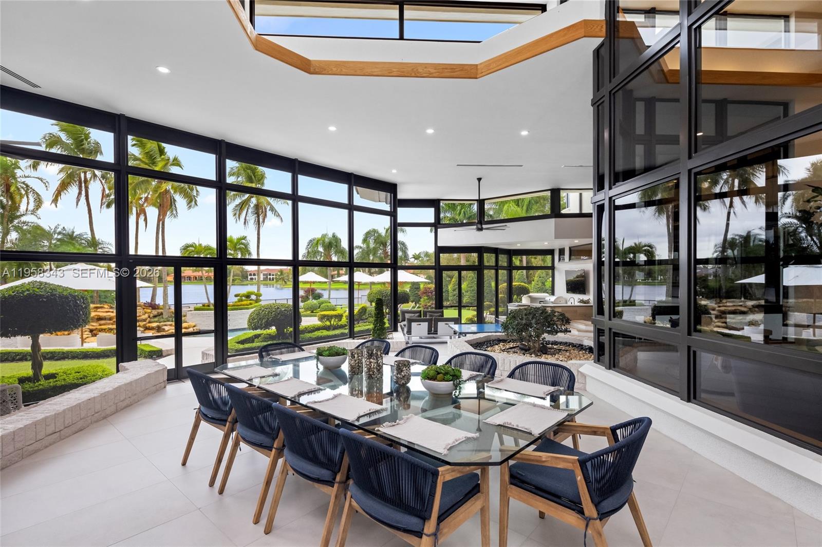 2965 Surrey Ln, Weston FL 33331
