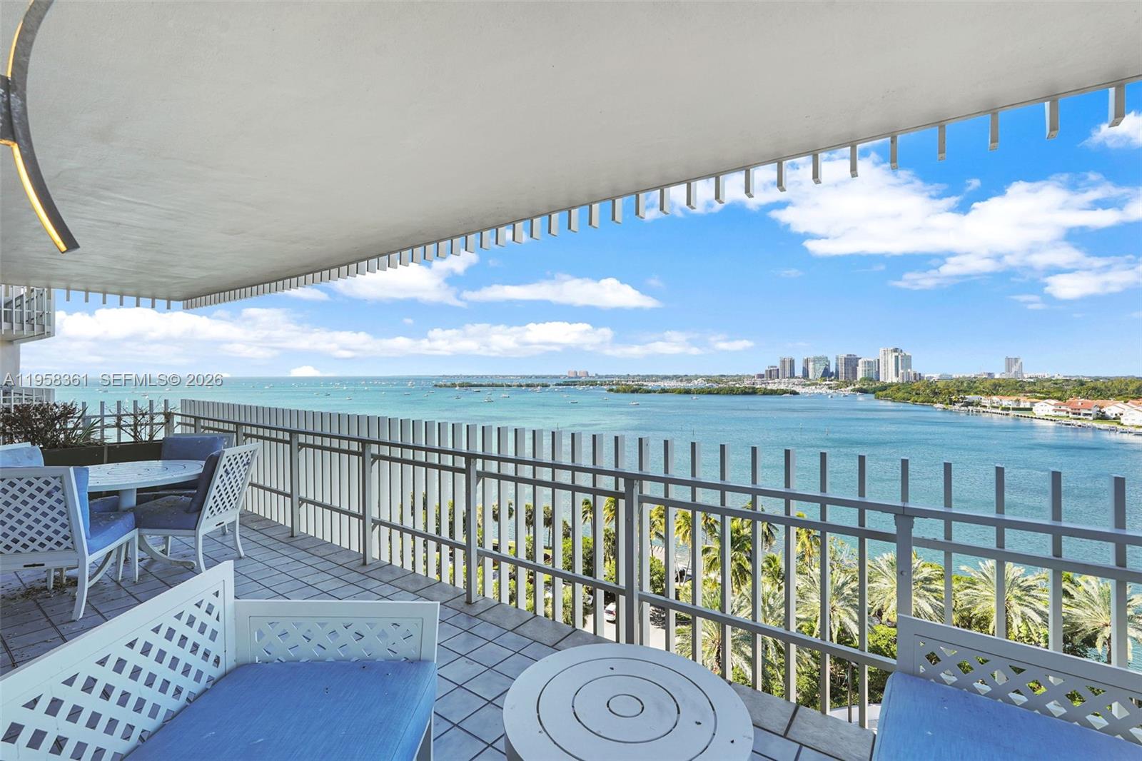 1 Grove Isle Dr #A1110, Miami FL 33133