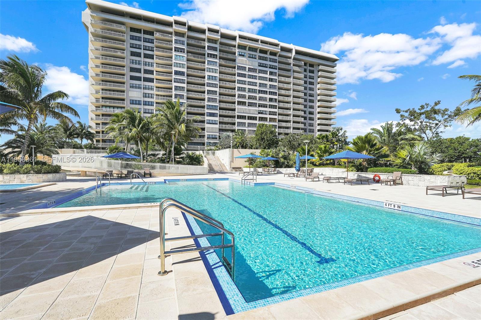 1 Grove Isle Dr #A1110, Miami FL 33133