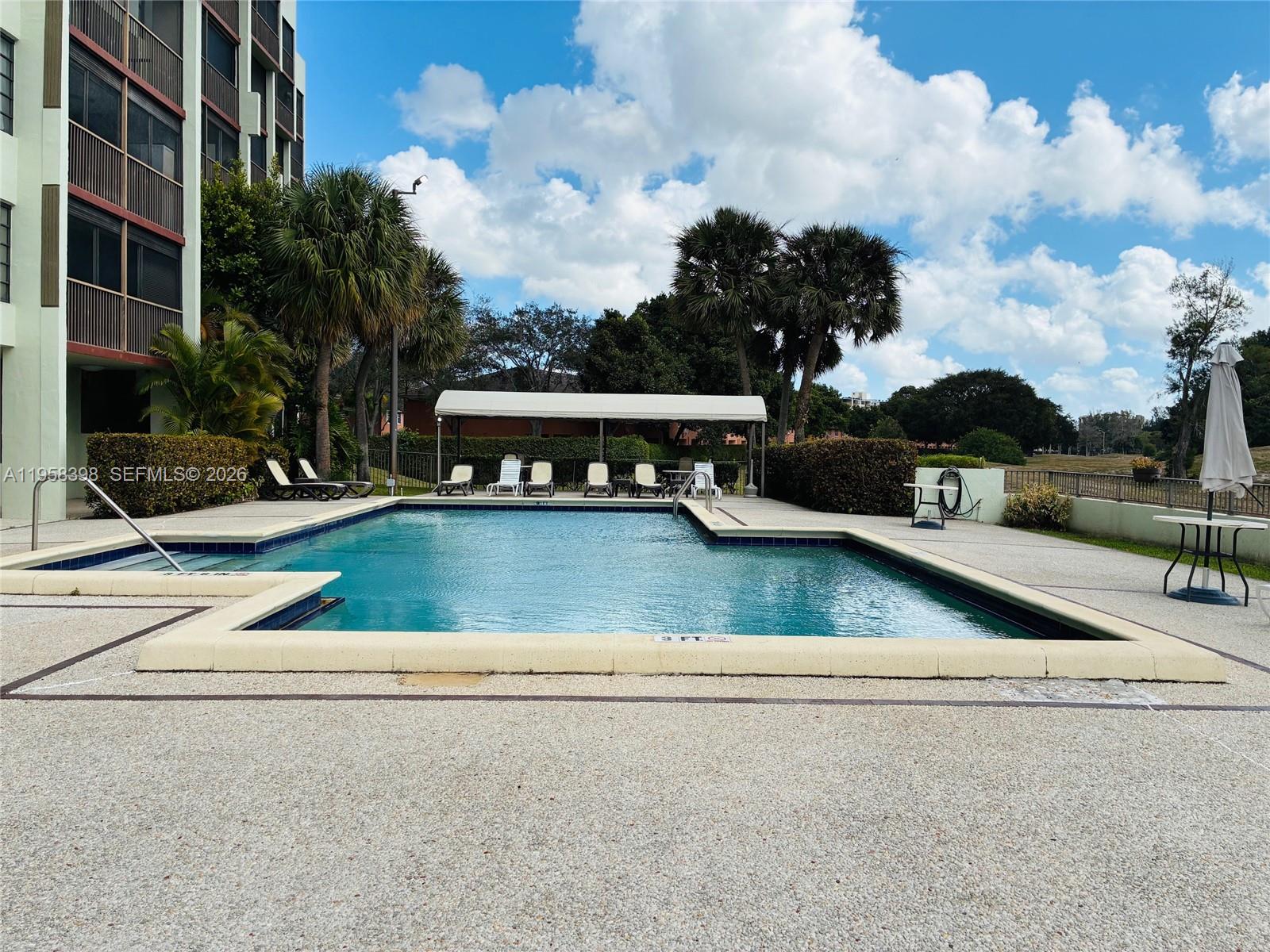 7050 NW 44th St #708, Lauderhill FL 33319