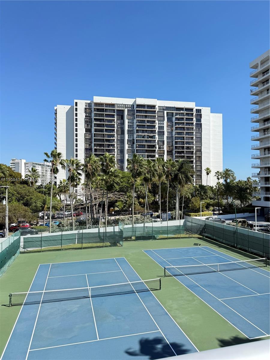 1541 Brickell Ave #B3503, Miami FL 33129