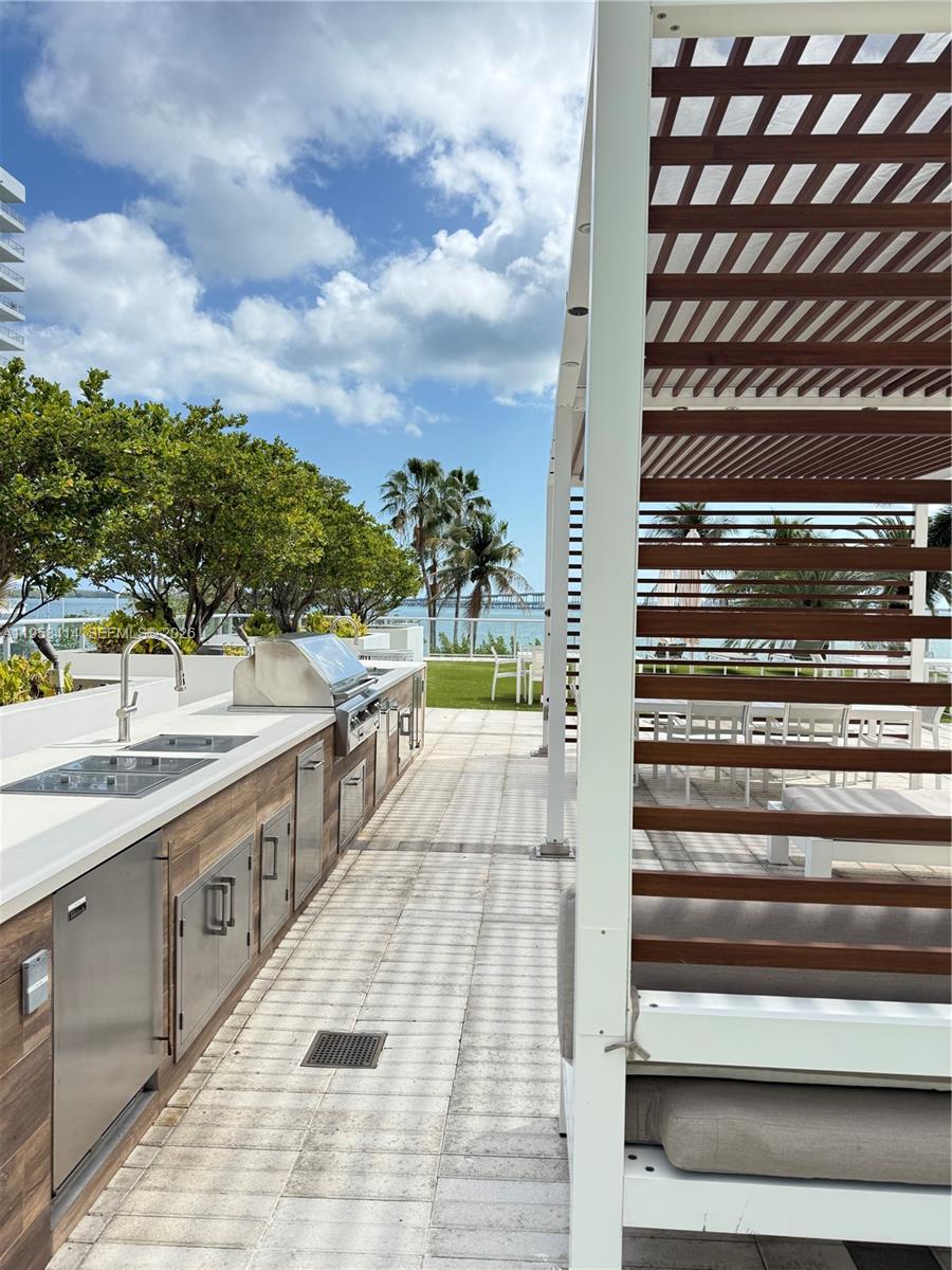 1541 Brickell Ave #B3503, Miami FL 33129
