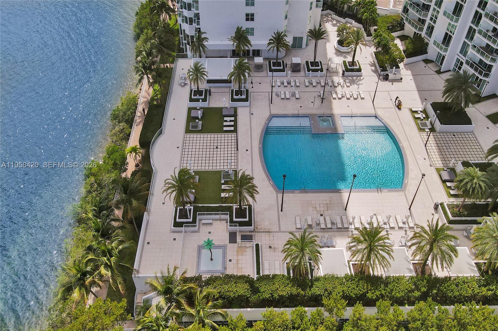3201 NE 183rd St #2305, Aventura FL 33160