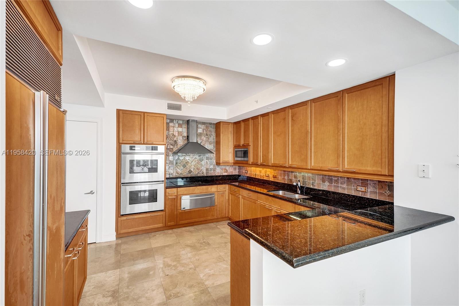 3201 NE 183rd St #2305, Aventura FL 33160