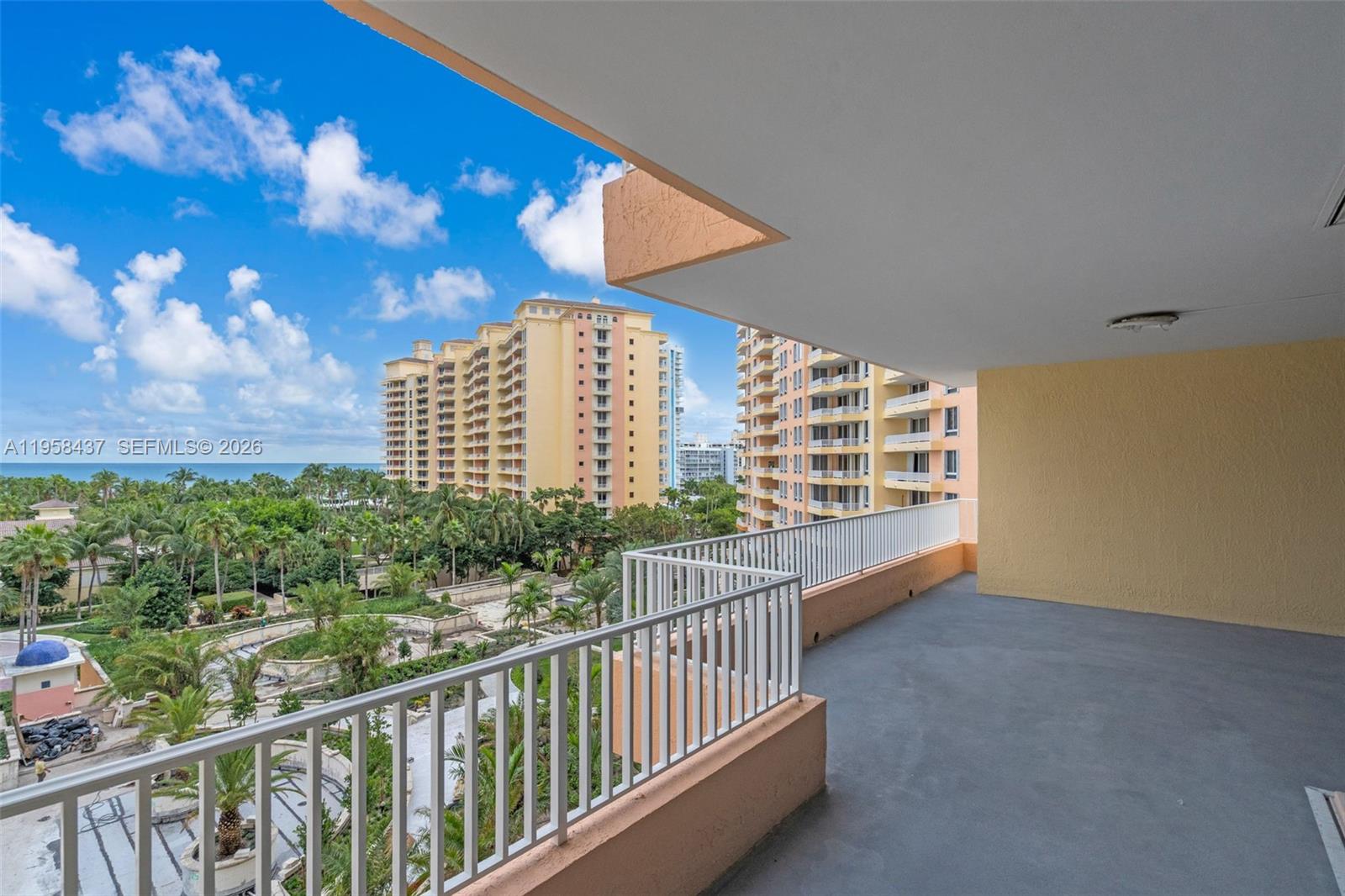 785 Crandon Blvd #702, Key Biscayne FL 33149