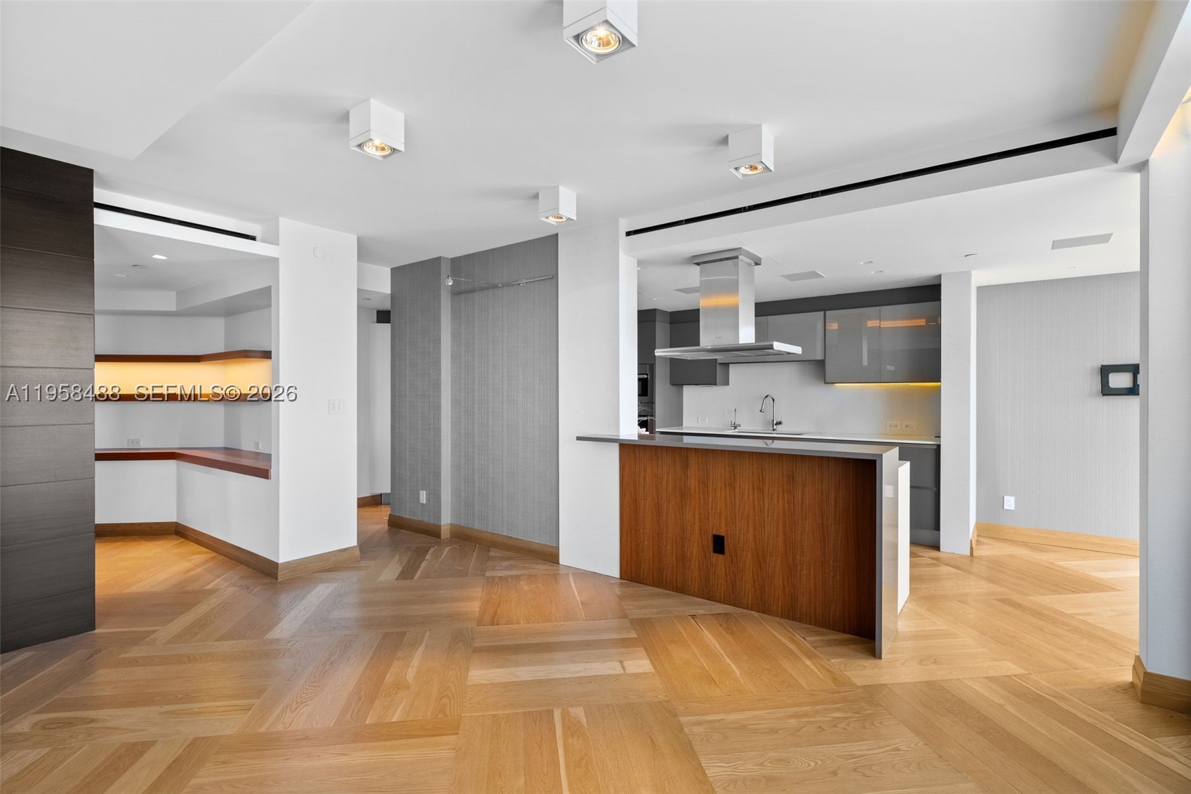 9999 Collins Ave #3E, Bal Harbour FL 33154