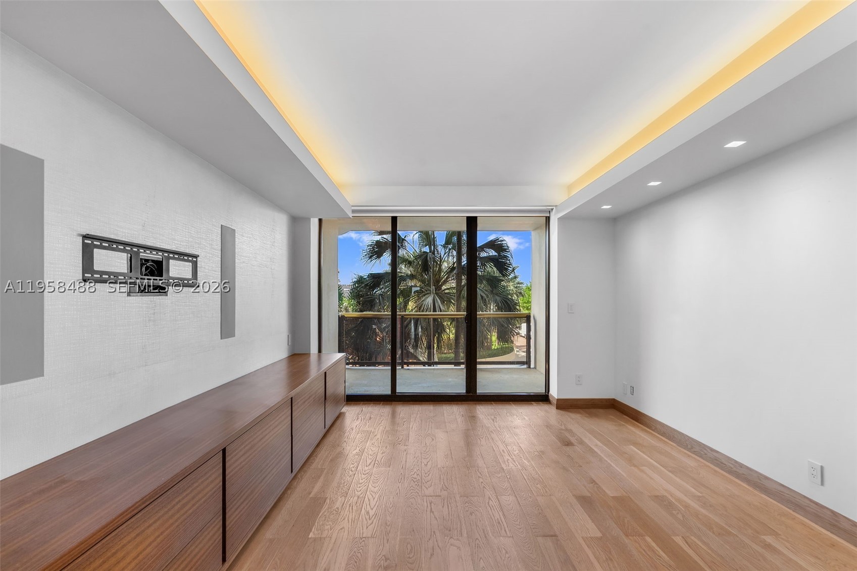 9999 Collins Ave #3E, Bal Harbour FL 33154