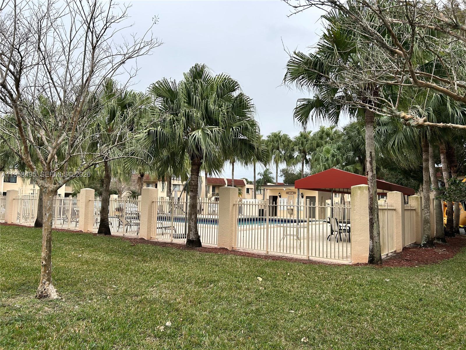 16441 Blatt Blvd #102, Weston FL 33326