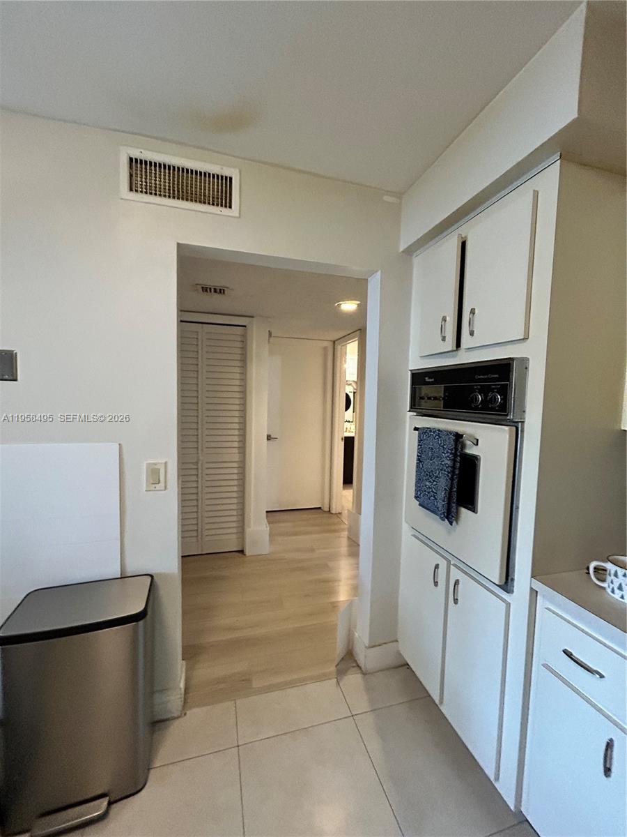 16441 Blatt Blvd #102, Weston FL 33326