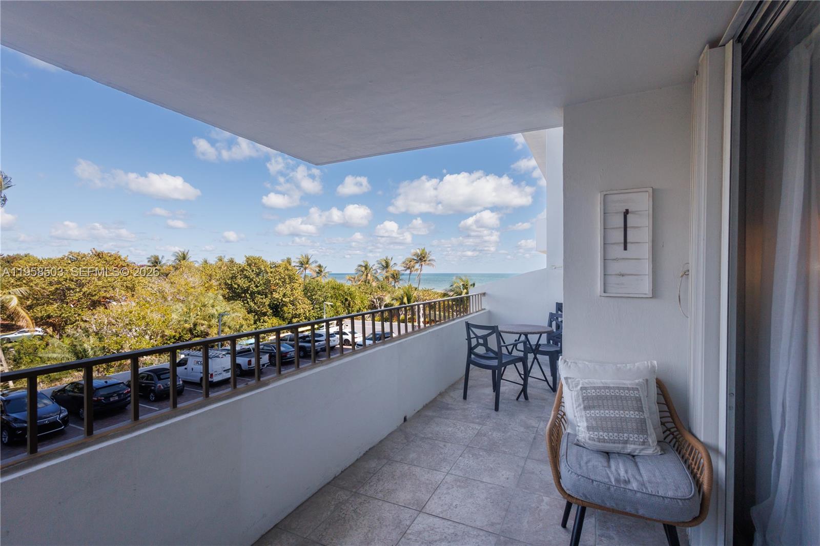 177 Ocean Lane Dr #302, Key Biscayne FL 33149